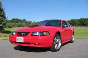 2002년식 4세대 머스탱 GT