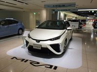 연료전지자동차, 토요타 미라이(Toyota Mirai)