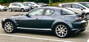 마쓰다 RX-8 40주년 기념 에디션 – 메트로폴리탄 그레이 마이카