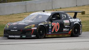 2010년 그랜드-암 경주에 참가한 RX-8 GTD