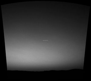 화성 탐사 로버인 스피릿(MER Spirit) 로버가 촬영한 운석