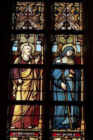 통게런의 성모 대성당의 스테인드글라스 창문