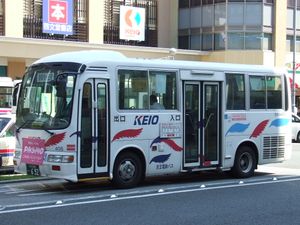 히노시 미니버스 차량(고하타후도역 앞에서)