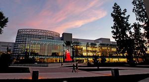 캘리포니아 주립대학교 프레스노의 프레스노 주립대학교 도서관