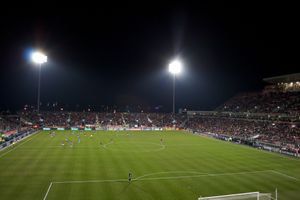 2010년 11월 BMO 필드. 필드터프에서 천연잔디로 교체된 모습