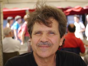 압델와합 메데브(Abdelwahab Meddeb), 튀니지 프랑스어 시인이자 소설가