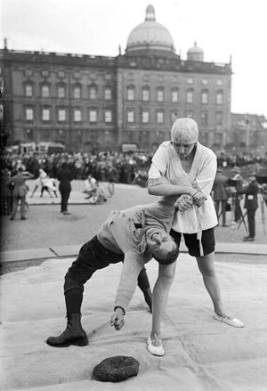 유술의 칼 싸움 공격 대처 시연. 베를린 1924