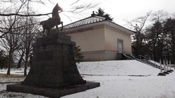 제17기병연대(고다) 터에 세워진 기념비(니가타현 조에쓰시 고다 공원 내)