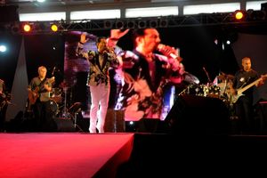 카불에서 열린 파르하드 다리아의 평화 콘서트