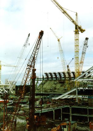 1998년 밀레니엄 스타디움 건설 모습