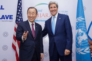 미국 국무장관 존 케리와 반기문, 2015년 1월 11일