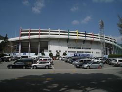 구덕운동장의 주경기장