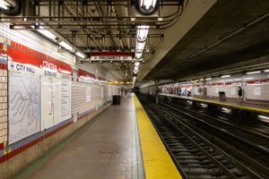 캠브리지의 MBTA 레드라인의 센트럴역