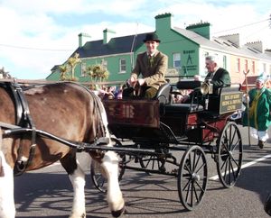 케리 주(County Kerry)의 성 패트릭의 날(St Patrick's Day) 퍼레이드