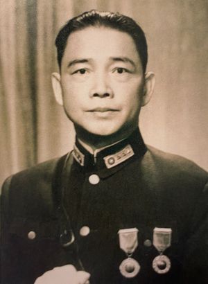 왕징웨이는 개조된 국민정부의 수반이었다.