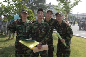 2007년 전역하는 카투사들