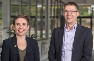 2022년 10월 칼라 데니어와 에이드리언 램지