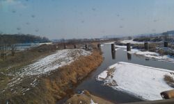 구 경기선 청미천 철교 교각 (안성시 일죽면 소재)