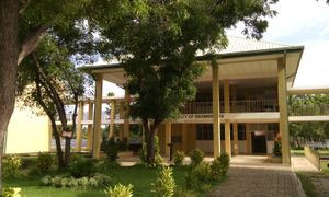 올루빌(Oluvil), 스리랑카에 있는 스리랑카 남동대학교