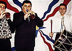 주르나(zurna)와 다불(Davul) 악기를 연주하는 아시리아인(Assyrian people)