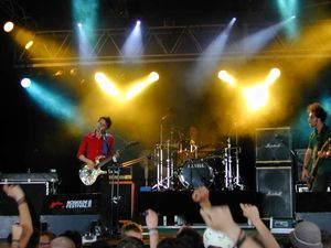 2000년 7월 덴마크 로스킬데 페스티벌에서 공연하는 뮤즈