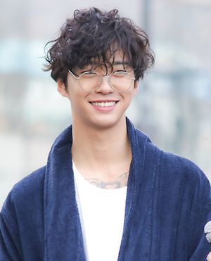 2017년 3월 팬 미팅에서 방용국