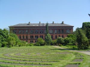 현재 덴마크 자연사 박물관(Natural History Museum of Denmark)의 일부인 지질학 박물관