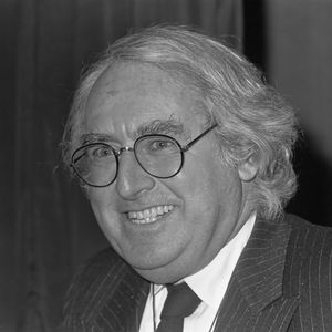 리처드 마이어 (1986)