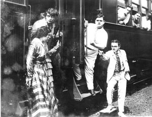 1915년 제작된 J. 러퍼스 월링포드의 새로운 모험(The New Adventures of J. Rufus Wallingford)의 한 장면, 워튼 스튜디오(The Wharton Studio) 제작