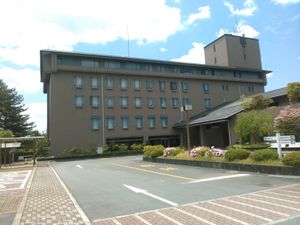 다다라 캠퍼스 본관