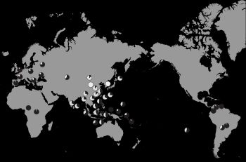 ABCC11 유전자의 G형과 A형의 분포. 액취증을 유발할 수 있는 G형은 원의 검은 영역, A형은 흰 영역.