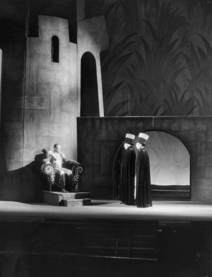 맥베스 (잭 카터, 왼쪽)와 맥베스(1936)의 살인자들