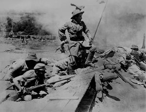 벤 캐머런이 이끈 피터스버그 포위전을 묘사한 영화 장면