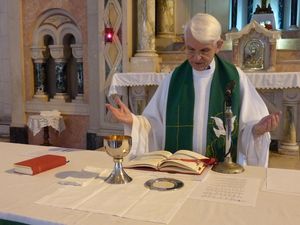 2010년 아바나에서 열린 제95차 세계 에스페란토 대회에서 진행된 에스페란토어 미사