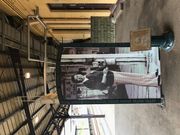 오타루역의 4번선, (애칭: 유지로 홈)에 설치된 패널