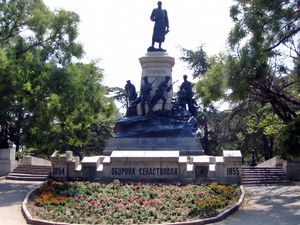 크림반도 세바스토폴에 있는 발트 독일인 군사 기술자이자 러시아 제국군 장군인 에두아르드 토틀레벤의 기념비