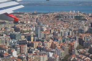상공에서 본 리스본 시가
