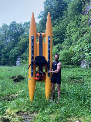 SuperKayak사의 팽창식 카타마란 카약