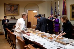 2009년 백악관에서 열린 피자 만찬. 시카고 스타일 피자 제공