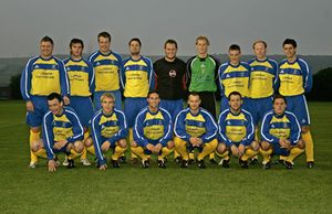 2007년 스톡스브리지 파크 스틸스(Stocksbridge Park Steels) 소속 시절의 바디(뒷줄 오른쪽에서 세 번째)