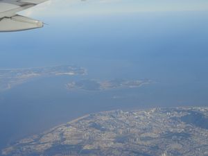 샤먼시(하단), 진먼(좌측), 례위 / 샤오진먼(사진 중앙) 및 주변 섬들