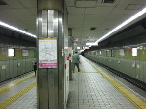 사카이스지 선 승강장