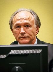 블라스티미르 조르제비치(Vlastimir Đorđević), 전 세르비아 대령, 국제전범재판소(ICTY) 출석