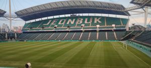 전주월드컵경기장 필드와 E석