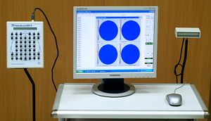 러시아에서 생산 및 제공되는 컴퓨터 뇌파 검사기 Neurovisor-BMM 40