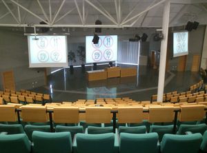 프라하 경제대학교