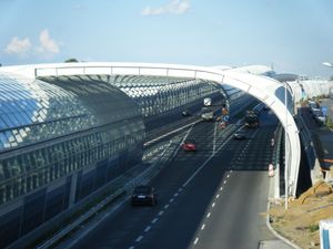 바르샤바의 S8 고속도로