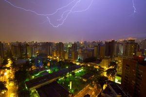 벨루오리존치 상공의 폭풍