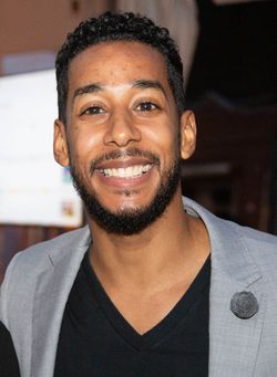 안토니오 레이노소 구청장