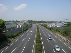 미야마에구에서 도쿄와 요코하마를 잇는 국도 466호선